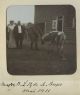 Magdalene Beyer, Ludvig August Kjær og Thorvald Beyer på Futegarden på Bruland i Førde.